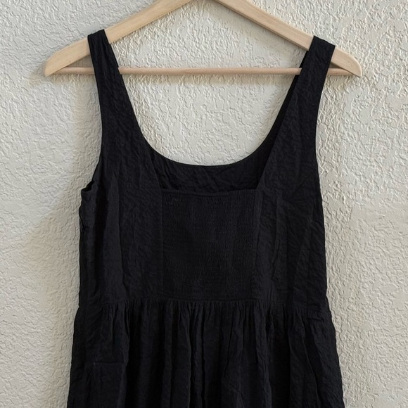 AYR Dress Magic Hour Maxi Sleeveless Crinkle Tiered Chic Minimalist Black Small - Picture 8 of 10